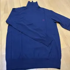 ネイビー タートルネックセーター