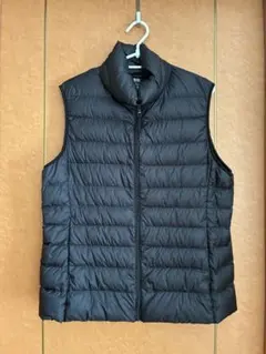 UNIQLO ダウンベスト　レディースXL