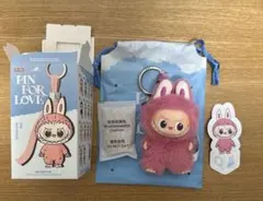 POP MART PIN FOR LOVE イニシャル ラブブ Q