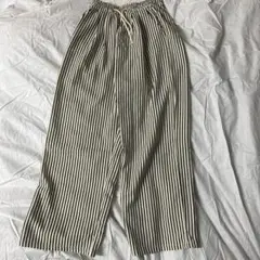 ストライプセミワイドパンツ
