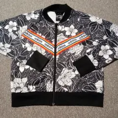 adidas 花柄ジャージ 150