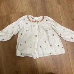 美品　zara 3〜4y 104cm 花柄刺繍　トップス