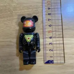 MEDICOMTOY BE@RBRICK SF ULTRA-VIOLENCE