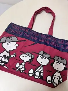 スヌーピートートバッグ　レッド
