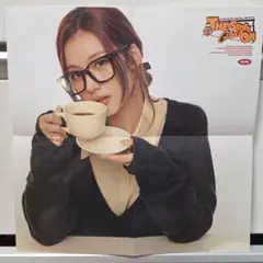 【TWICE サナ】 THE STORY GOES ON CASTポスター