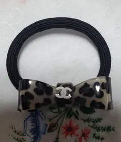 CHANEL 헤어 고무 레오파드 무늬 코코마크 참신