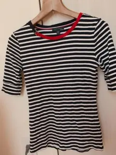 【新品未使用】トミーヒルフィガー ボーダー Tシャツ