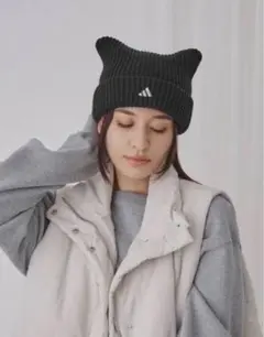 adidas 猫耳ニット帽 ブラック