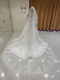 ウェディングベール レース装飾付き