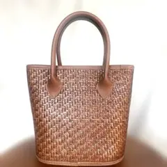 【美品】革かごバッグ 編み込みデザイン　ブラウン　手編み