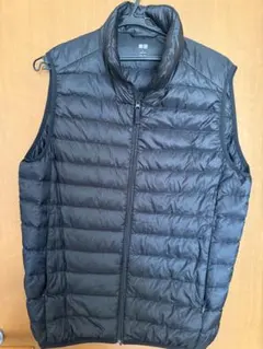 ウルトラライトダウン ネイビー ダウンベスト