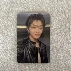 Item thumbnail for item f9790c14-03e3-47aa-93c9-c52ad67f4e4b