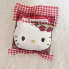 ハローキティ いちごリボン ぬいぐるみキーホルダー　メゾンドフルールのサムネイル