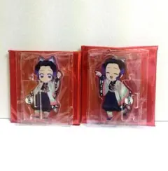 鬼滅の刃　繋がるアクリルスタンド　胡蝶しのぶ　2個セット