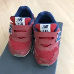 ニューバランス☆IO313 スニーカー　赤　ネイビー　13.5㎝