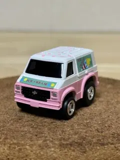 Item thumbnail for item 096eb64c-3f8c-4472-886d-9125a1db19f6