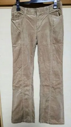 ベージュ コーデュロイ フレアパンツ