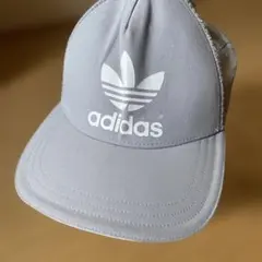 【adidas】古着◼️GRAYトレフォイルキャップ