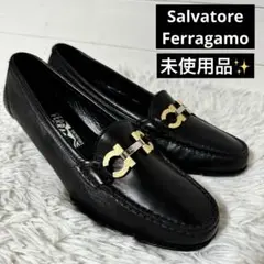 未使用✨サルヴァトーレフェラガモ　ビットパンプス　ガンチーニ　金具　ブラック