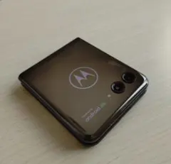 Motorola razr 40 ultra 本体のサムネイル