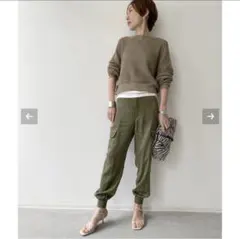 L'Appartementフィブリルサテンカーゴパンツオリーブ 40アパルトモン