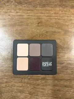 MAKE UP FOR EVER アイシャドウパレット 100のサムネイル