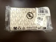 マイケルコース 二つ折り財布