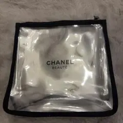 CHANEL BEAUTE クリアポーチのサムネイル