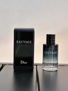 【Dior】ディオールソヴァージュオードゥトワレ10mlのサムネイル