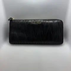 MIU MIU ミュウミュウ マテラッセ 長財布 ブラックのサムネイル