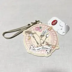 ディズニー ルミエール パスケース