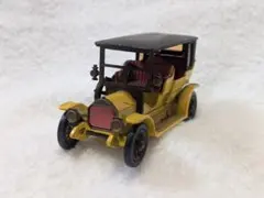 Item thumbnail for item 3b1f674c-3683-4e71-9ea1-fd4bf877fa8b