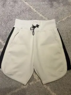 HYDROGEN ハイドロゲン スカル ショートパンツ XXSのサムネイル