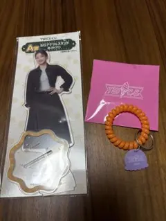 TWICE ジヒョ　ファミリーマートくじ　アクリルスタンド