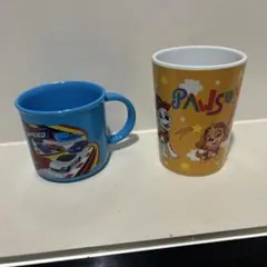 トミカとパウパトロールのコップ