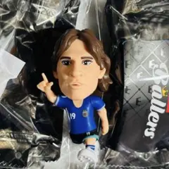 スーパーレア】リオネル・メッシ ZURU FIFA BALLERS 10番 - メルカリ