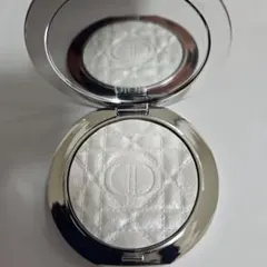 ディオール スキンフォーエバー グロウ ルミナイザー 06 オパール シークイン