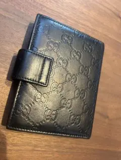 GUCCI ブラック レザー 手帳カバー