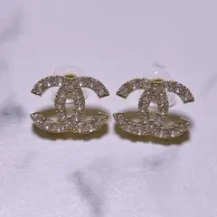 新品未使用 CHANEL CCロゴ ゴールドビジュー ピアス ノベルティ