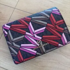 MICHAEL KORS マイケルコース　二つ折り財布
