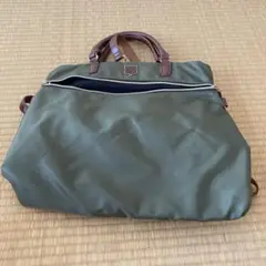 オリーブグリーン ボストンバッグ