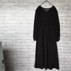 ViS ビスドット柄 Vネック ロングワンピース ブラック 水玉