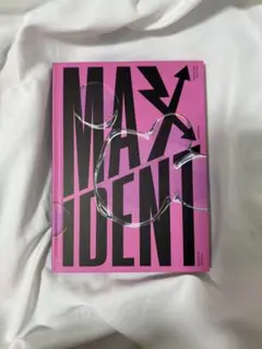 Stray Kids MAXIDENT CD付きブックレット