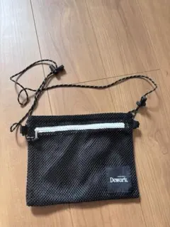 Dewar's サコッシュ