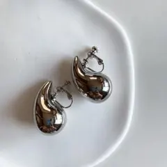 ドロップ　イヤリング　シルバー