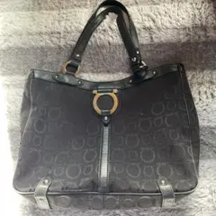 Item thumbnail for item 8fe5f4aa-8ab6-414c-bb62-102eac3dd29c