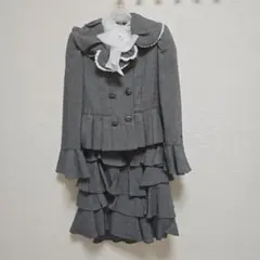 メゾピアノ　 フリル付きジャケットとスカート　ブラウスの３点セット