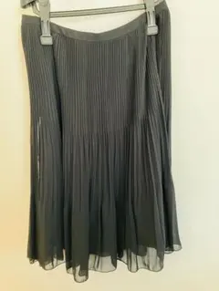 黒 シフォン プリーツスカート ひざ丈