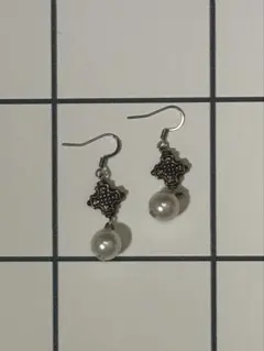 【No.35】母の手作りピアス／パールシルバー