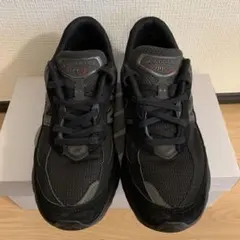 NEW BALANCE US 990 V6 トリプル　ブラック　24.5